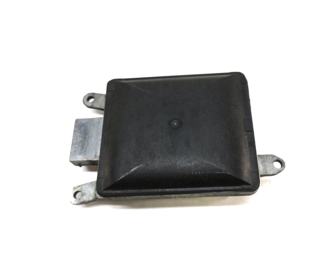 Thumbnail 5: 2013 BMW M5 ///M (F10) REAR BLIND SPOT LANE ASSIST RADAR SENSOR MODULE (MASTER)