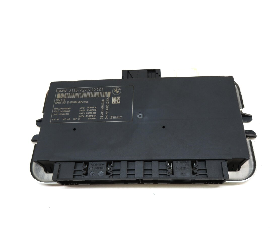 Thumbnail 2: 10-17 BMW 5 6 7 M5 X3 X4 (F06 F10 F12 F25 F26) FRM III BODY LIGHT MODULE 3-PLUG