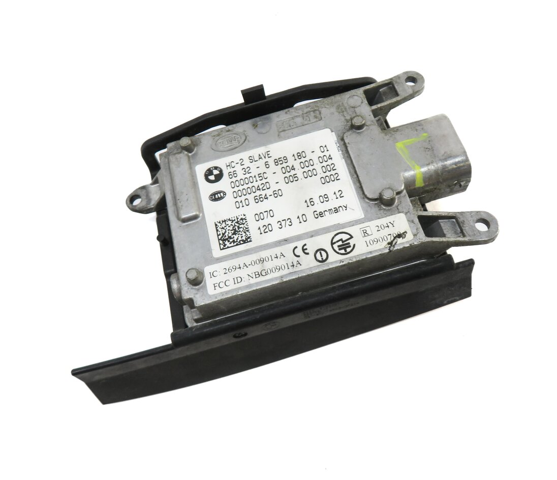 Thumbnail 3: 2013 BMW M5 ///M (F10) REAR BLIND SPOT LANE ASSIST RADAR SENSOR MODULE (SLAVE)