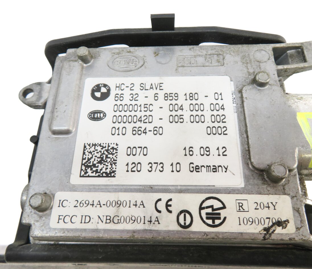 Thumbnail 4: 2013 BMW M5 ///M (F10) REAR BLIND SPOT LANE ASSIST RADAR SENSOR MODULE (SLAVE)