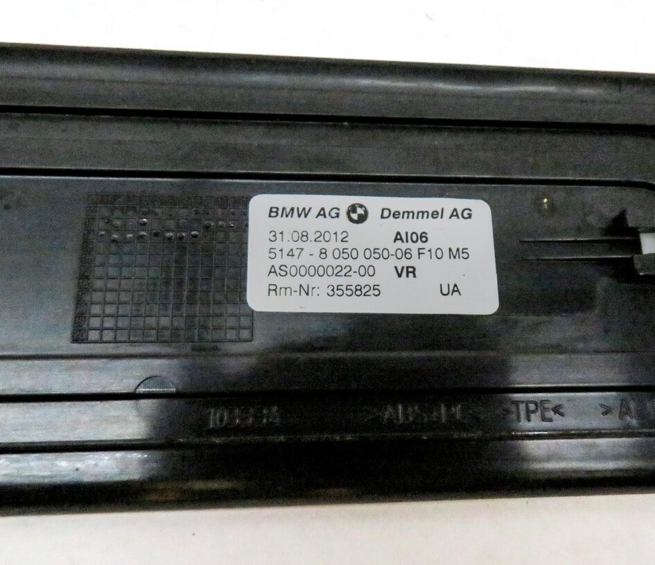 Thumbnail 12: 2013 BMW M5 ///M (F10) FRONT & REAR DOOR SILL SCUFF PANEL TRIM SET-4