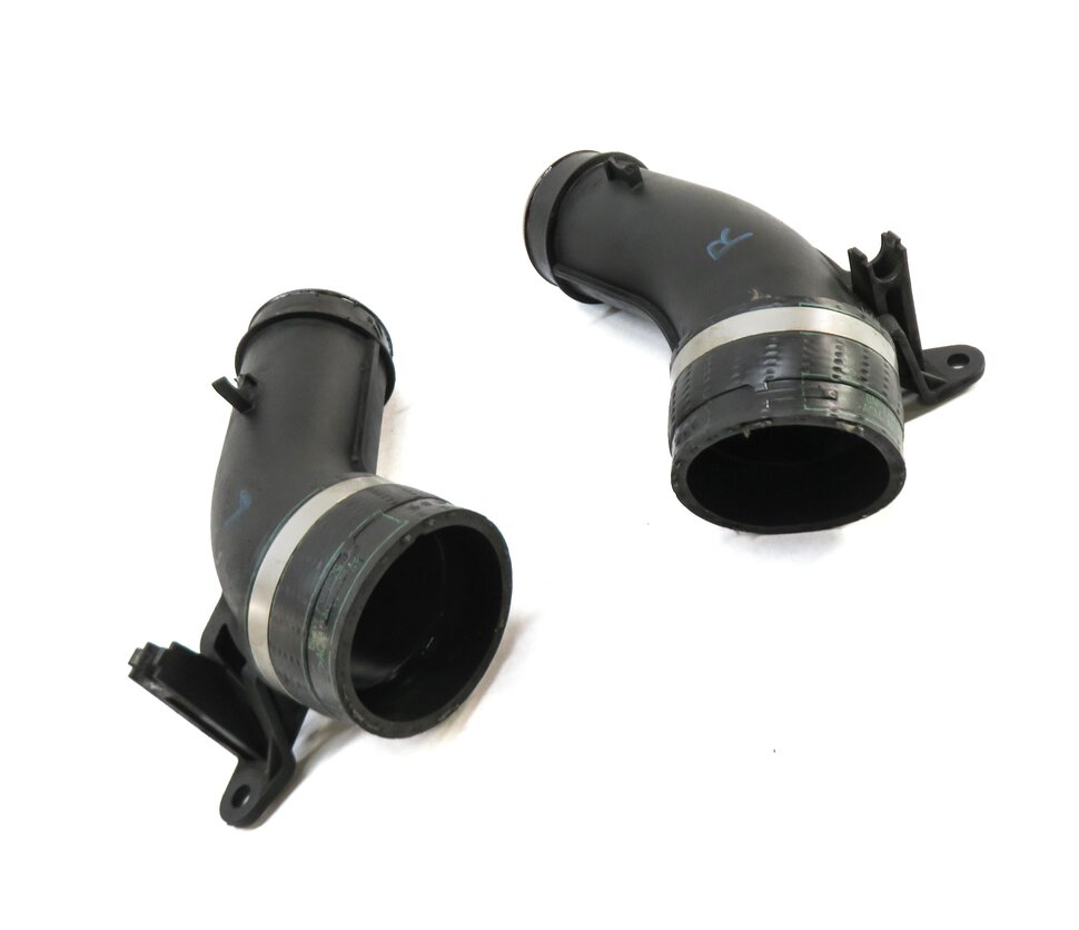 Thumbnail 3: 2013 BMW M5 ///M (F10) 4.4L S63 TWIN TURBO ENGINE INTERCOOLER PIPE SET-2