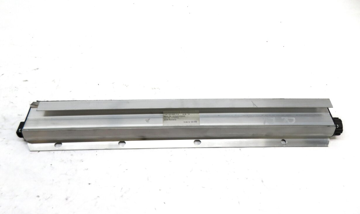 Thumbnail 6: 2011-2016 BMW 528i 535i 550i M5 (F10) RIGHT REAR DOOR WINDOW PRIVACY SUN SHADE