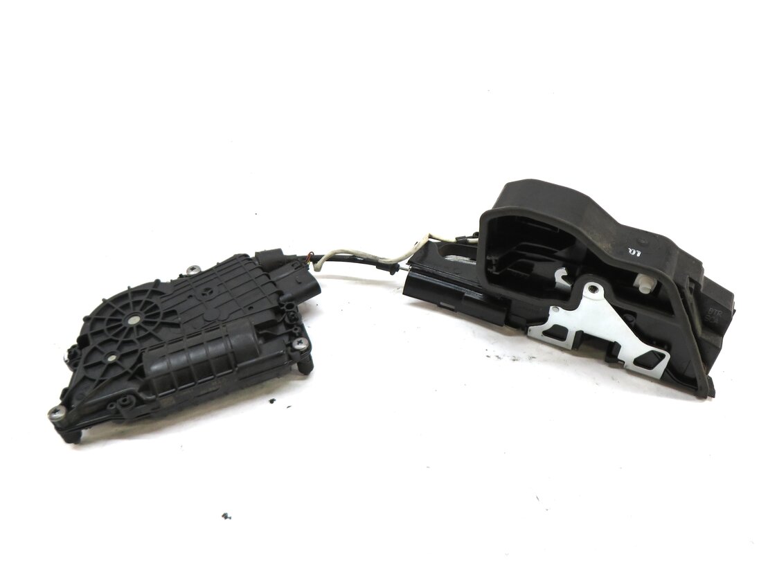 Thumbnail 4: 10-16 BMW 528i 535i 550i 750i 760i (F01 F10) RIGHT FRONT SOFT CLOSE DOOR LATCH