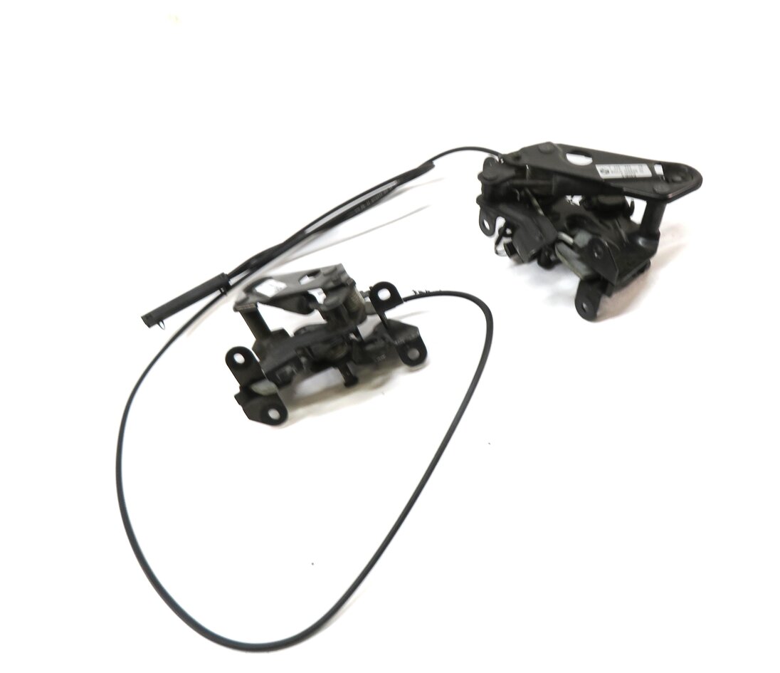 Thumbnail 3: 2013 BMW M5 ///M (F10) FRONT LEFT & RIGHT LOWER HOOD LOCK LATCH SET-2 w/ CABLE