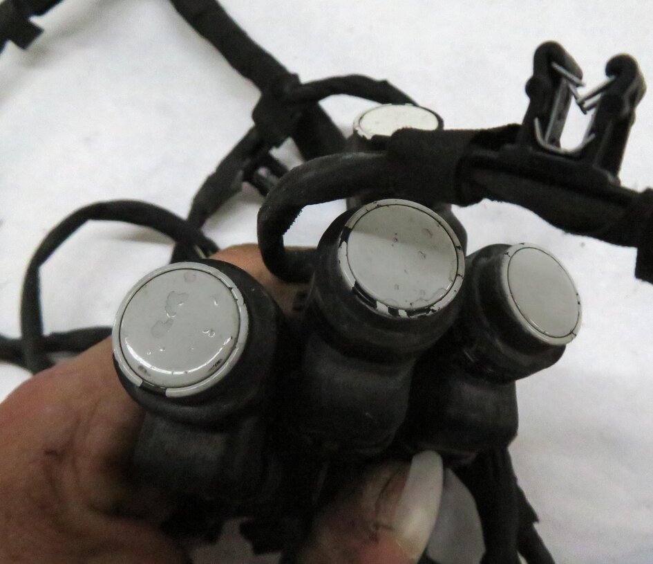 Thumbnail 6: 2013 BMW M5 ///M (F10) FRONT PDC PARK SENSOR SET w/ HARNESS (ALPINE WHITE 300)
