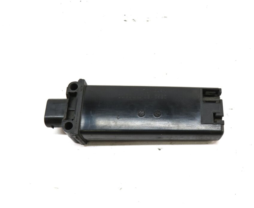 Thumbnail 4: 11-18 BMW 5 7 M5 M6 X3 X4 (F01 F06 F10 F12 F25 F26) TPMS SENSOR ANTENNA MODULE