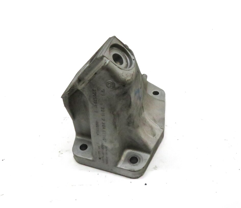 Thumbnail 8: 2013 BMW M5 ///M (F10) 4.4L S63 TWIN TURBO ENGINE MOTOR MOUNT BRACKET SET-2
