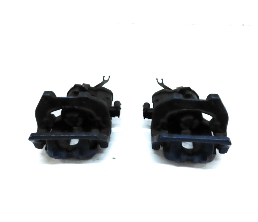 Thumbnail 13: 12-19 BMW M5 M6 (F06 F10 F12 F13) FRONT REAR LEFT RIGHT BREMBO BRAKE CALIPER SET