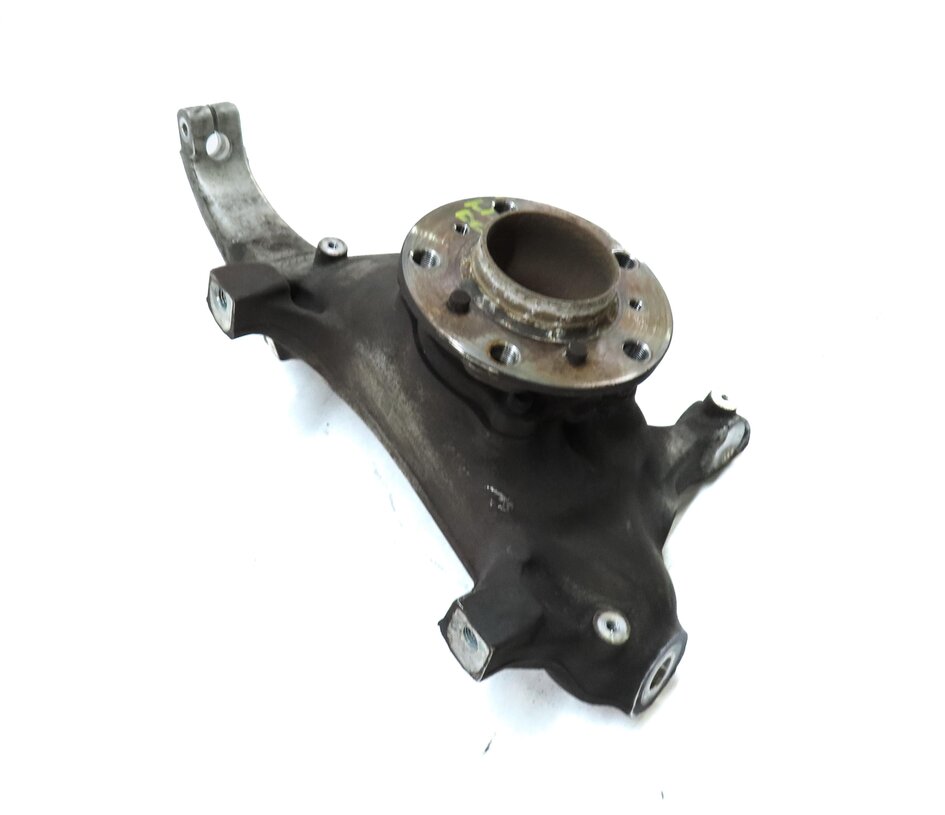 Thumbnail 2: 2012-2019 BMW M5 M6 ///M (F06 F10 F12 F13) RIGHT FRONT PASSENGER SPINDLE KNUCKLE