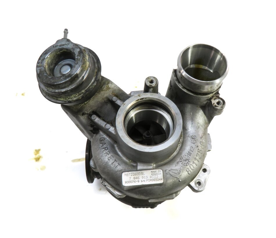 Thumbnail 6: 12-15 BMW M5 M6 ///M (F06 F10 F12 F13) 4.4L S63 ENGINE LEFT TURBO TURBOCHARGER