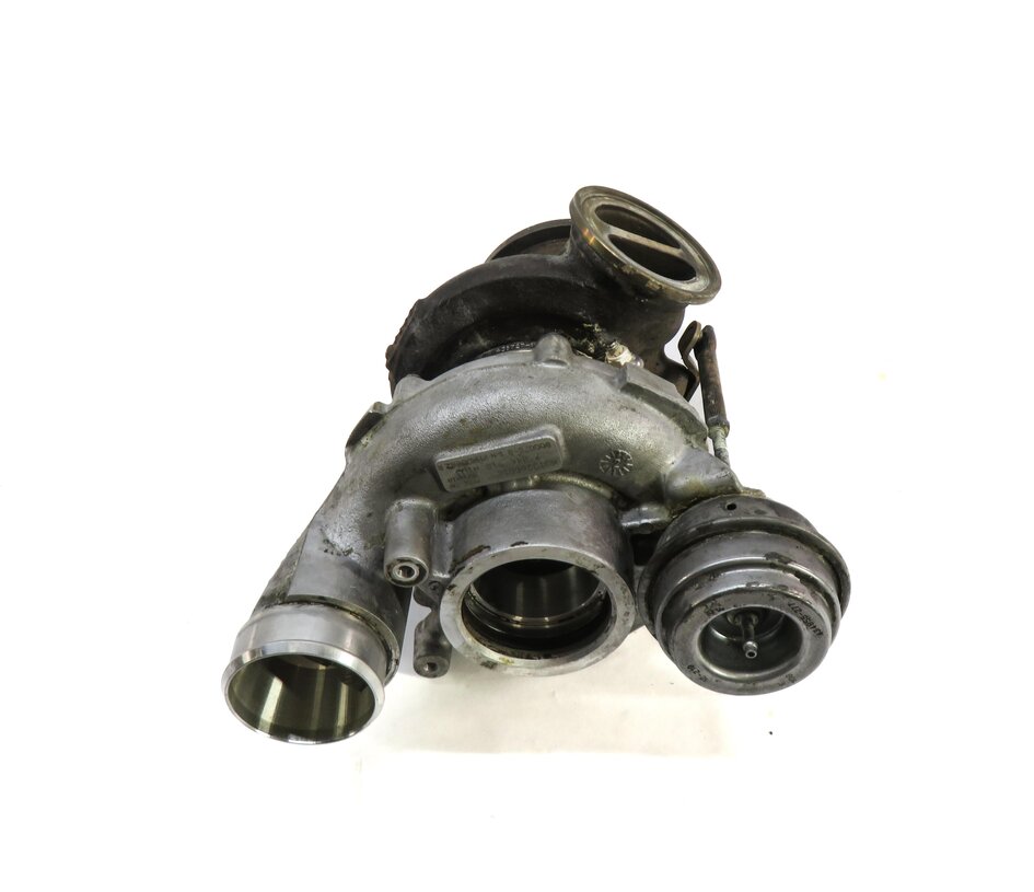 12-15 BMW M5 M6 ///M (F06 F10 F12 F13) 4.4L S63 ENGINE RIGHT TURBO TURBOCHARGER