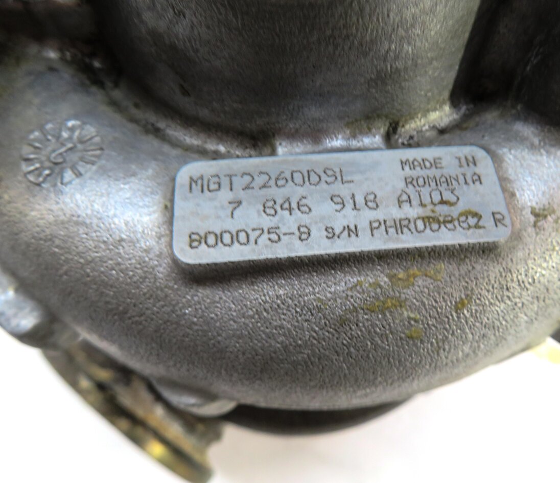 Thumbnail 8: 12-15 BMW M5 M6 ///M (F06 F10 F12 F13) 4.4L S63 ENGINE RIGHT TURBO TURBOCHARGER