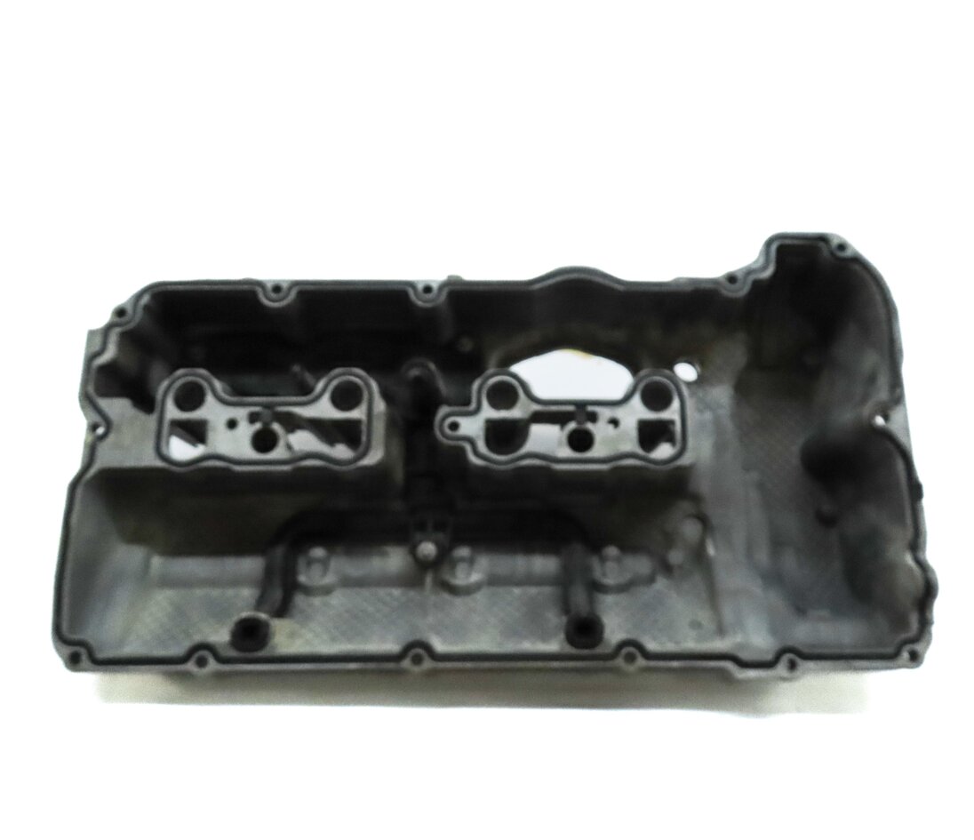 Thumbnail 6: 13-19 BMW 5 6 7 M5 M6 X5 X6 (F01 F06 F10 E70 E71) 4.4L N63 S63 LEFT VALVE COVER