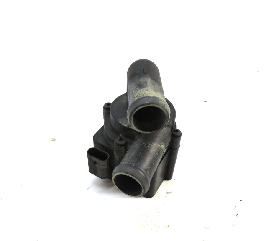 Thumbnail 4: 2013 BMW M5 (F10) 4.4L S63 ENGINE AUXILIARY WATER PUMP ELECTRIC COOLANT PUMP