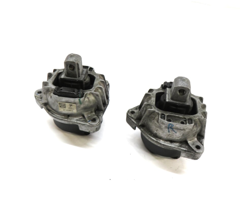 2013 BMW M5 ///M (F10) 4.4L S63 TWIN TURBO ENGINE LEFT & RIGHT MOTOR MOUINT SET