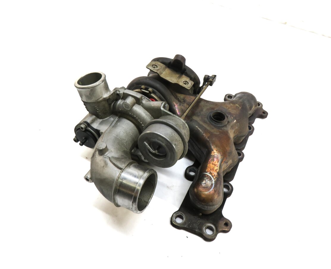 Thumbnail 1: 14-17 EVOQUE DISCOVERY SPORT (L538 L550) 2.0L TURBO ENGINE TURBOCHARGER MANIFOLD