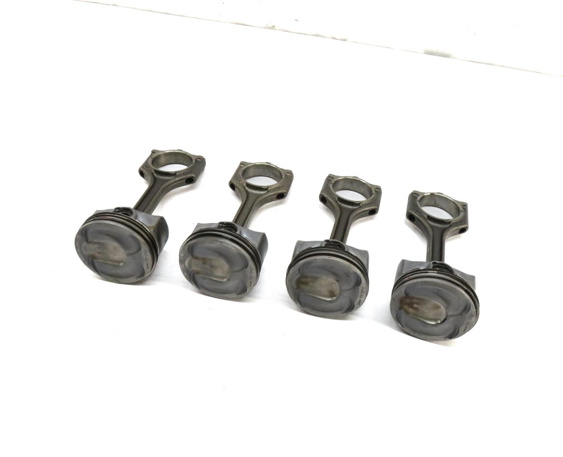 2017 DISCOVERY SPORT (L550) 2.0L TURBO ENGINE PISTON w/ CONNECTING ROD SET-4