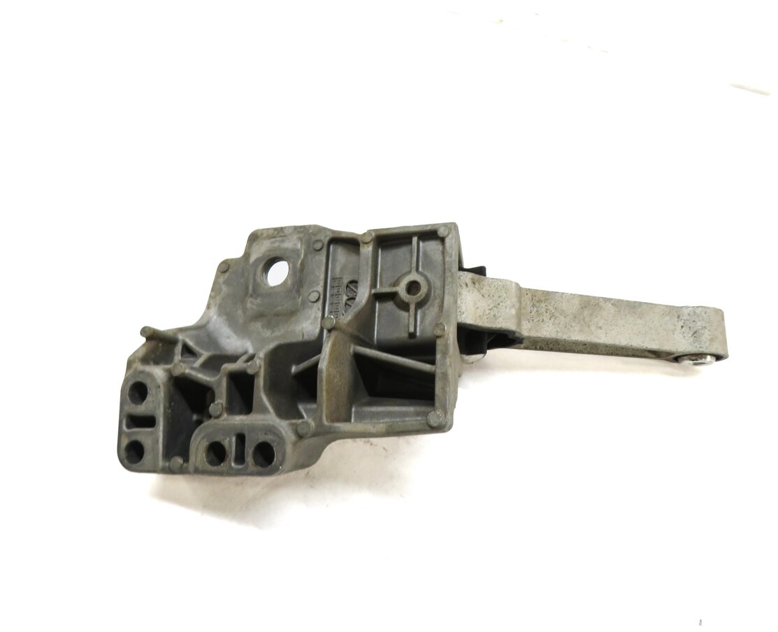 Thumbnail 4: 2017 LAND ROVER DISCOVERY SPORT (L550) 2.0L TURBO ENGINE RIGHT UPPER MOTOR MOUNT