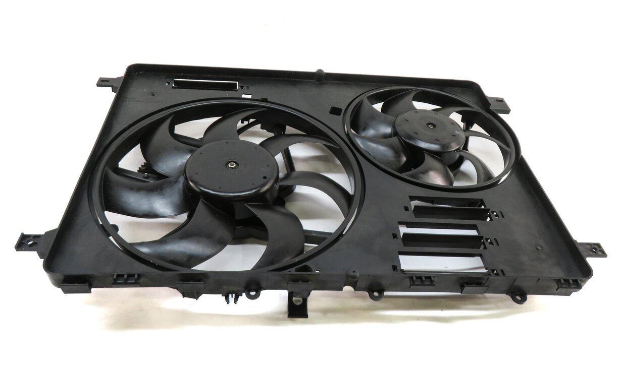 Thumbnail 4: 12-17 LR2 DISCOVERY SPORT RANGE ROVER EVOQUE (L538 L550) RADIATOR COOLING FAN