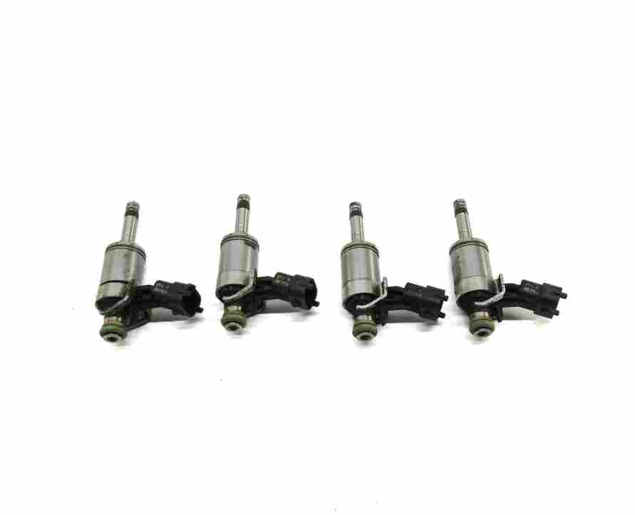 Thumbnail 2: 12-17 LR2 DISCOVERY SPORT RANGE ROVER EVOQUE (L538 L550) 2.0L FUEL INJECTOR SET