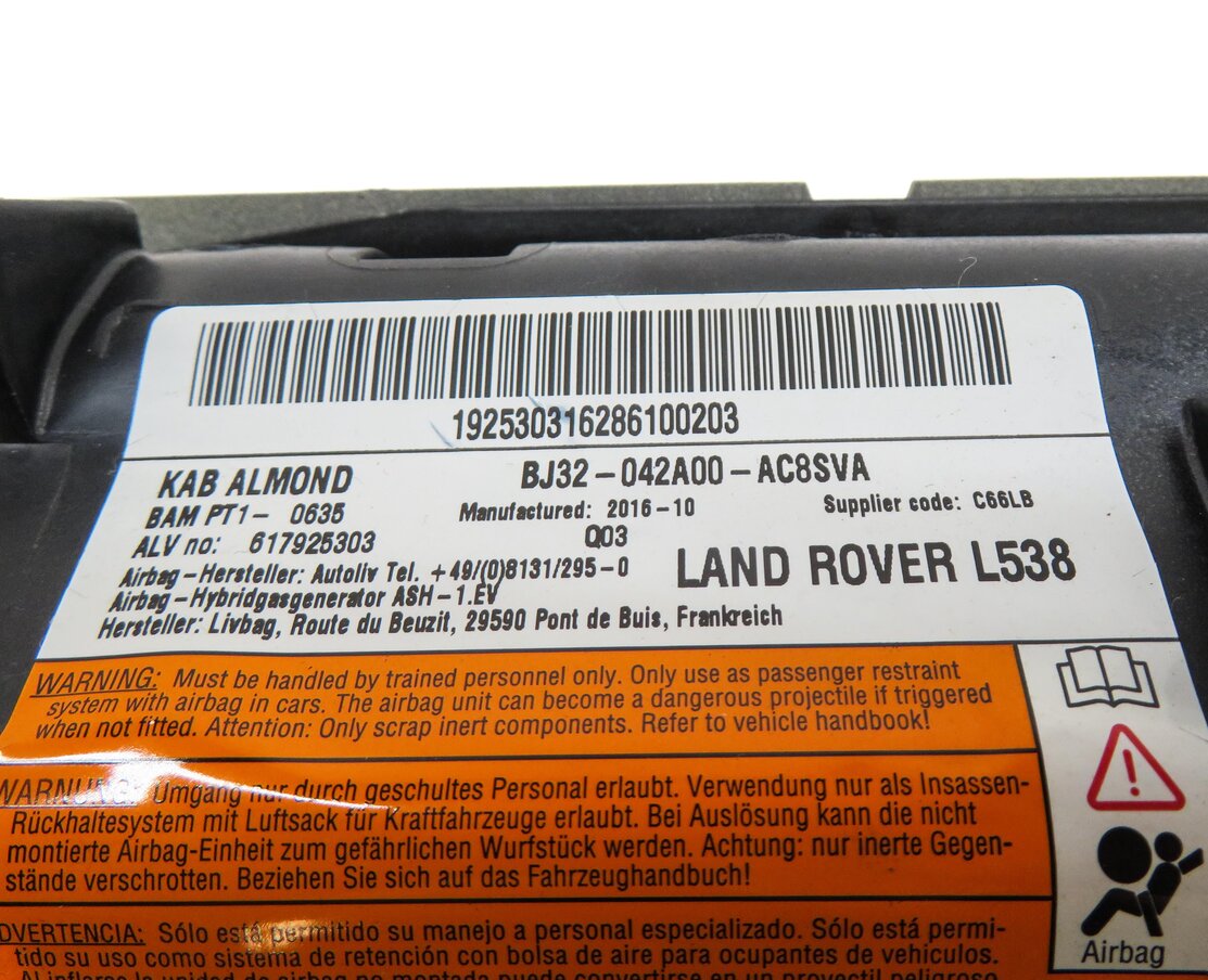 Thumbnail 6: 2015-2019 LAND ROVER DISCOVERY SPORT (L550) LEFT DRIVER KNEE AIRBAG (BEIGE)