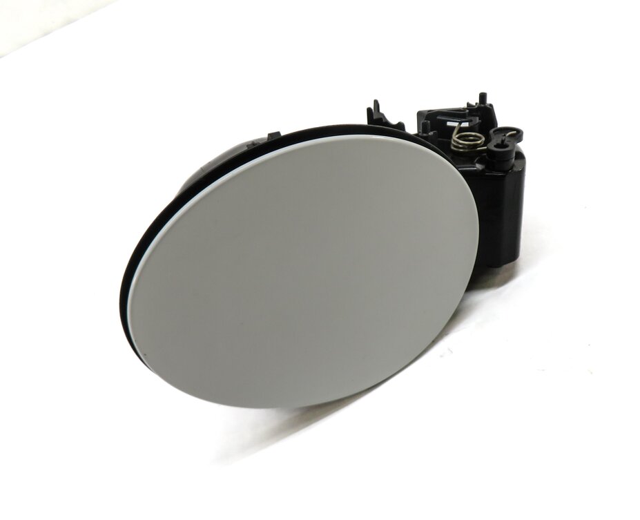 Thumbnail 3: 2015-2019 LAND ROVER DISCOVER SPORT (L550) FUEL TANK DOOR LID COVER TRIM (WHITE)