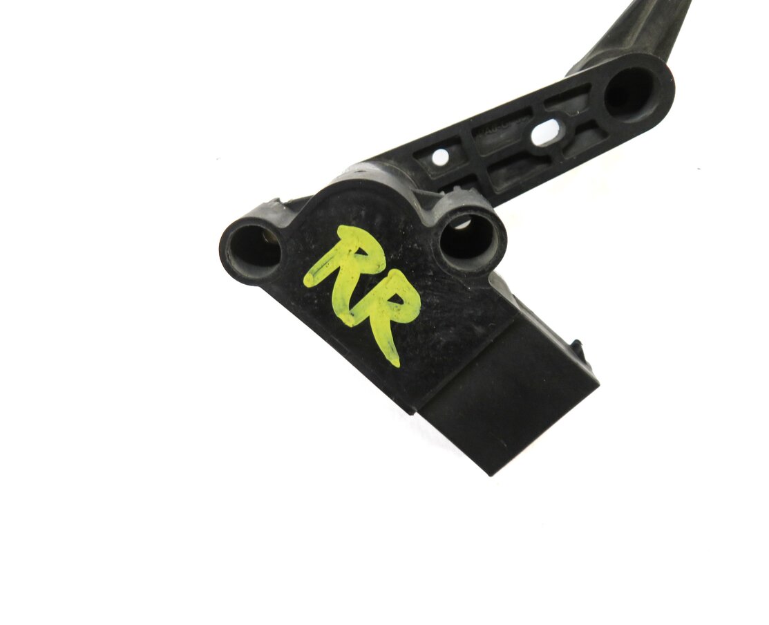 Thumbnail 5: 2017 DISCOVERY SPORT (L550) REAR RIGHT PASSENGER SUSPENSION HEIGHT LEVEL SENSOR