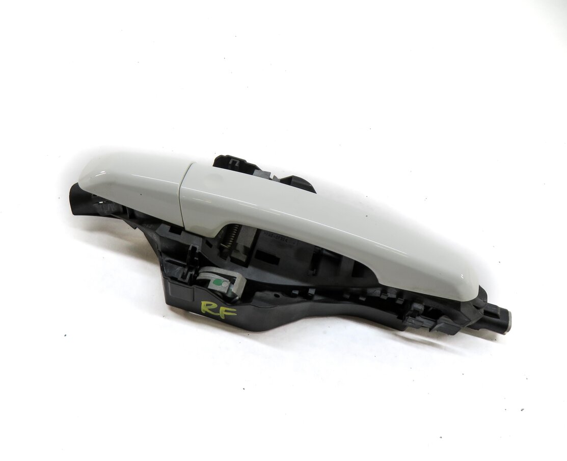 15-19 LAND ROVER DISCOVERY SPORT (L550) RIGHT FRONT PASSIVE DOOR HANDLE (WHITE)