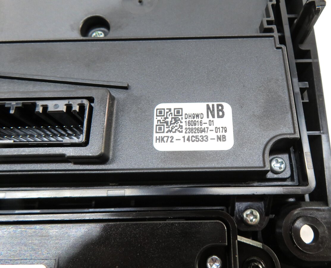 Thumbnail 6: 17-19 DISCOVERY SPORT (L550) FRONT HEATER A/C DUAL TEMPERATURE CLIMATE CONTROL