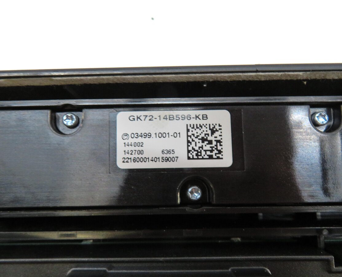 Thumbnail 7: 17-19 DISCOVERY SPORT (L550) FRONT HEATER A/C DUAL TEMPERATURE CLIMATE CONTROL