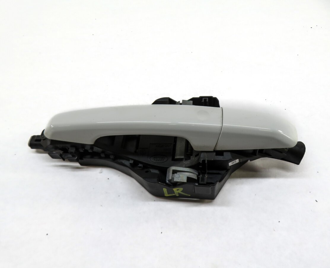 Thumbnail 2: 15-19 LAND ROVER DISCOVERY SPORT (L550) REAR LEFT PASSIVE DOOR HANDLE (WHITE)