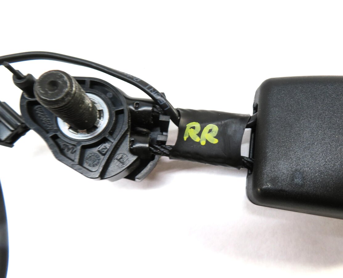 Thumbnail 5: 2017 DISCOVERY SPORT (L550) REAR RIGHT 2nd SECOND ROW SEAT SEATBELT BUCKLE