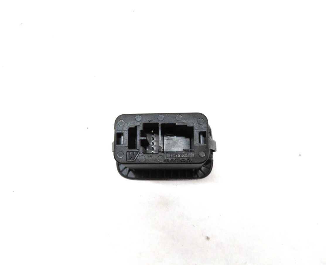 Thumbnail 4: 2017 LAND ROVER DISCOVERY SPORT (L550) TRUNK AUTO CLOSE ASSIST SWITCH BUTTON