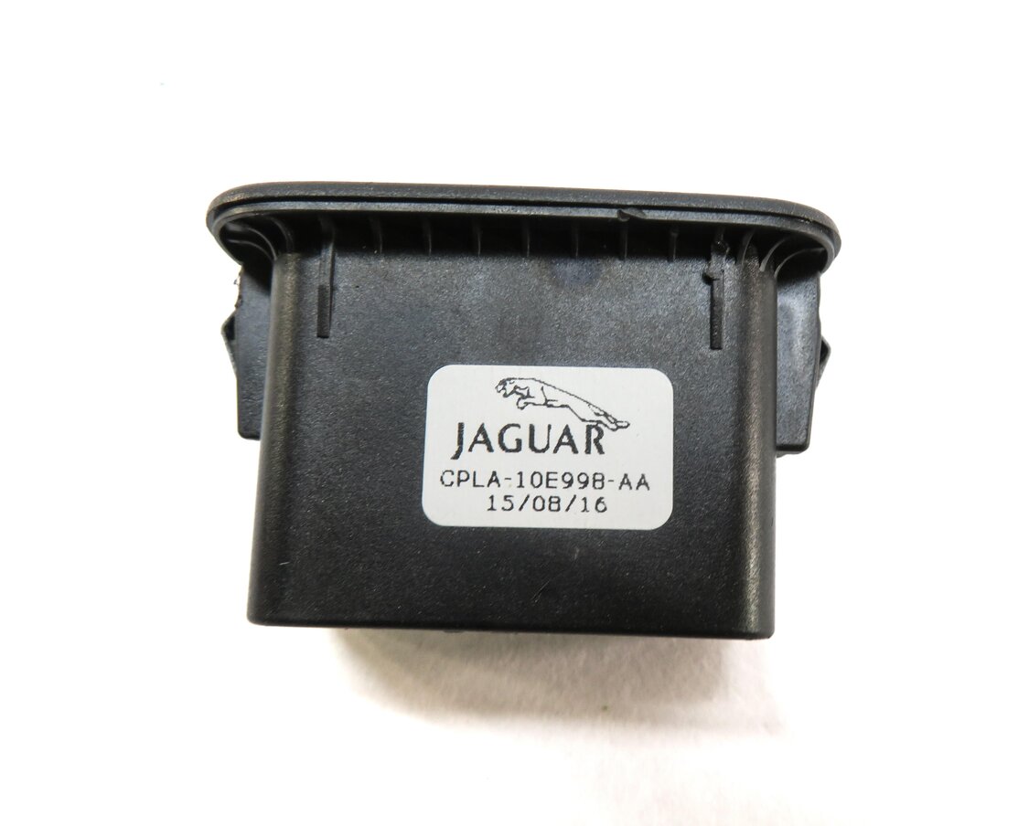 Thumbnail 5: 2017 LAND ROVER DISCOVERY SPORT (L550) TRUNK AUTO CLOSE ASSIST SWITCH BUTTON