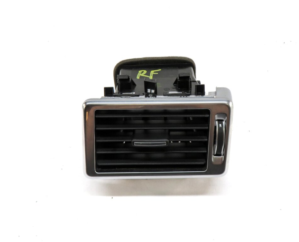 Thumbnail 2: 2017 DISCOVERY SPORT (L550) FRONT RIGHT PASSENGER OUTER DASH HEATER A/C AIR VENT
