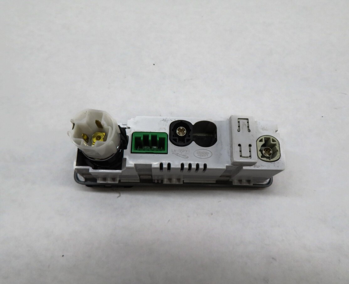 Thumbnail 4: 2017 LAND ROVER DISCOVERY SPORT (L550) NAVIGATION USB AUXILIARY INPUT INTERFACE
