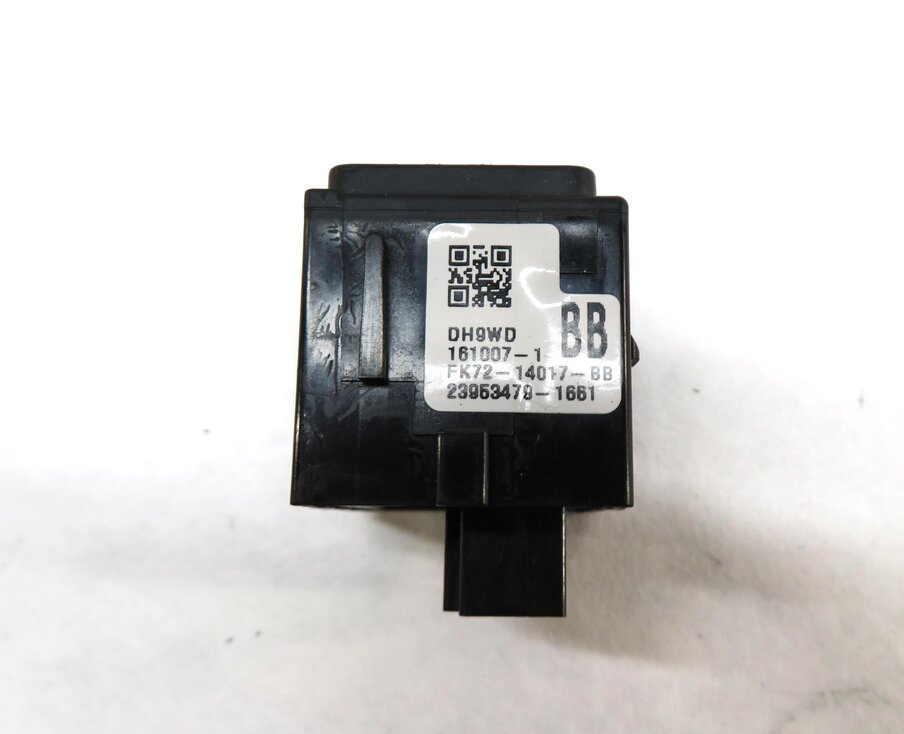 Thumbnail 5: 15-19 LAND ROVER DISCOVERY SPORT L550 FRONT LEFT DOOR LOCK UNLOCK SWITCH BUTTON