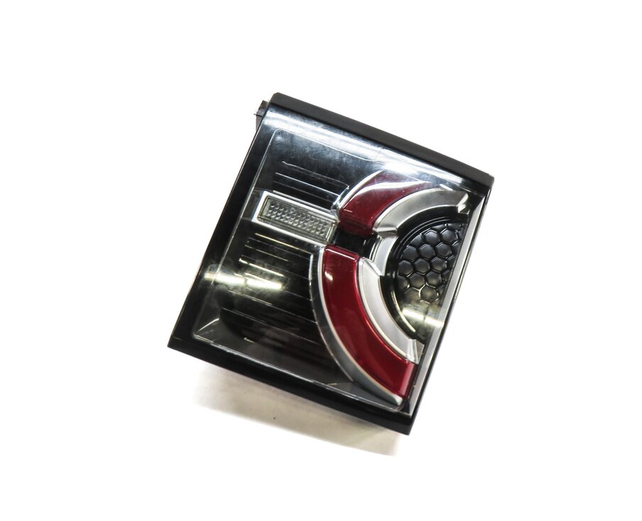15-19 LAND ROVER DISCOVERY SPORT (L550) RIGHT REAR INNER TAILLIGHT LIGHT LAMP