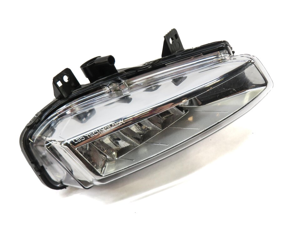 Thumbnail 3: 2015-2019 LAND ROVER DISCOVERY SPORT (L550) RIGHT FOGLIGHT FOG LIGHT LAMP (LED)