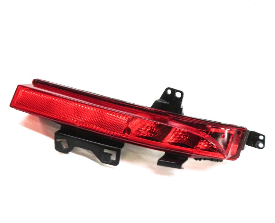 15-19 LAND ROVER DISCOVERY SPORT (L550) RIGHT REAR BUMPER TAILLIGHT LIGHT LAMP