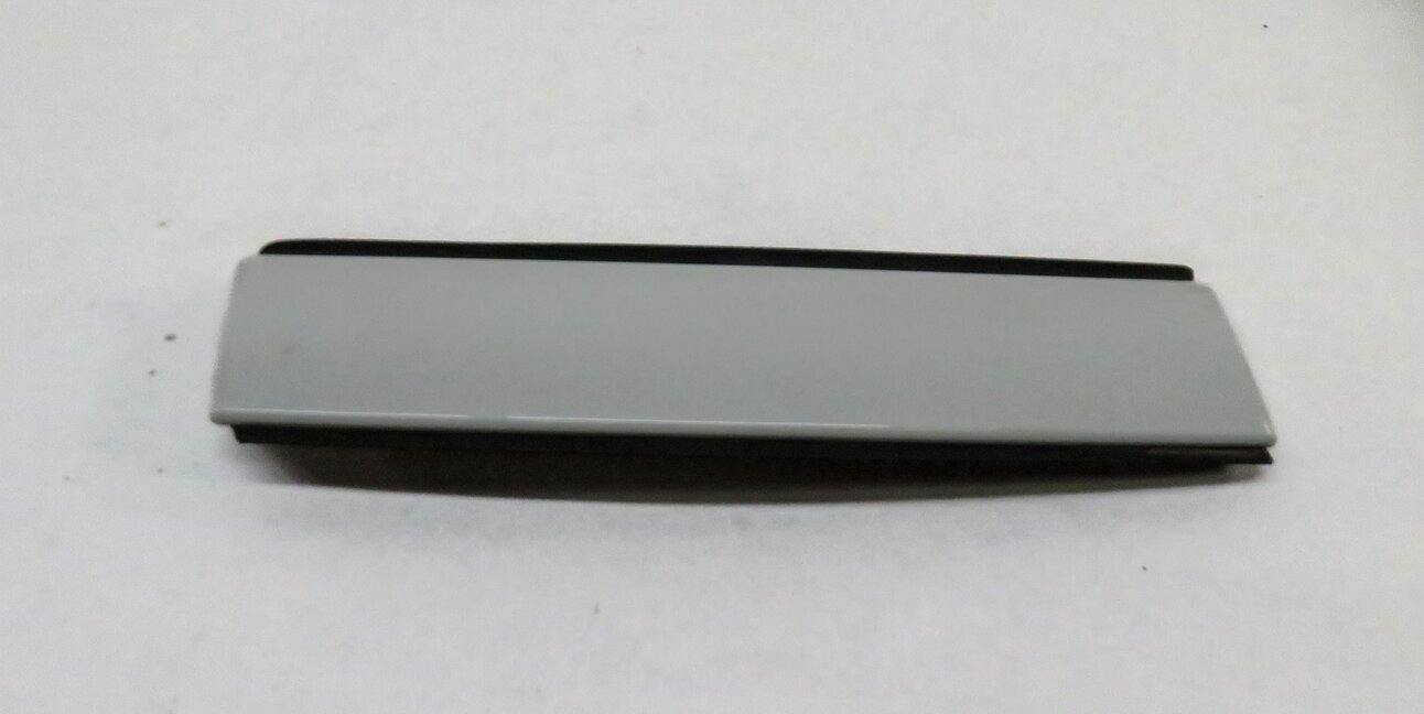 Thumbnail 2: 2017 LAND ROVER DISCOVERY SPORT (L550) LEFT DRIVER DOOR MOULDIG DRIP TRIM WHITE