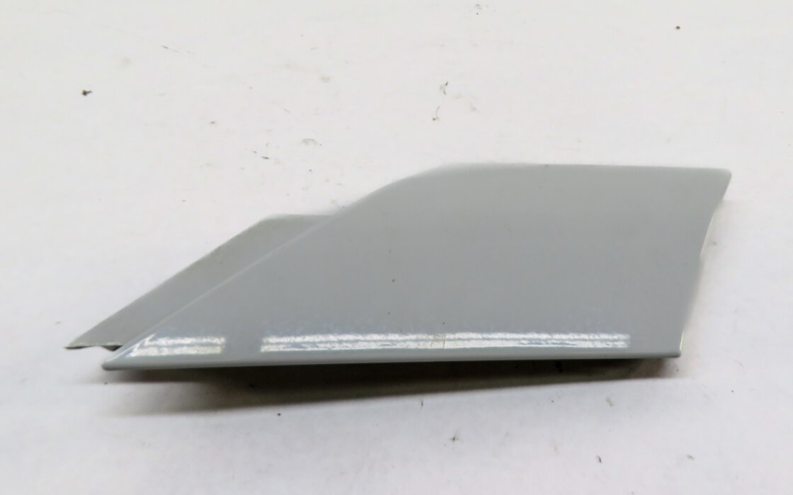 Thumbnail 2: 2017 LAND ROVER DISCOVERY SPORT (L550) LEFT DRIVER DOOR MOULDING CAP TRIM WHITE