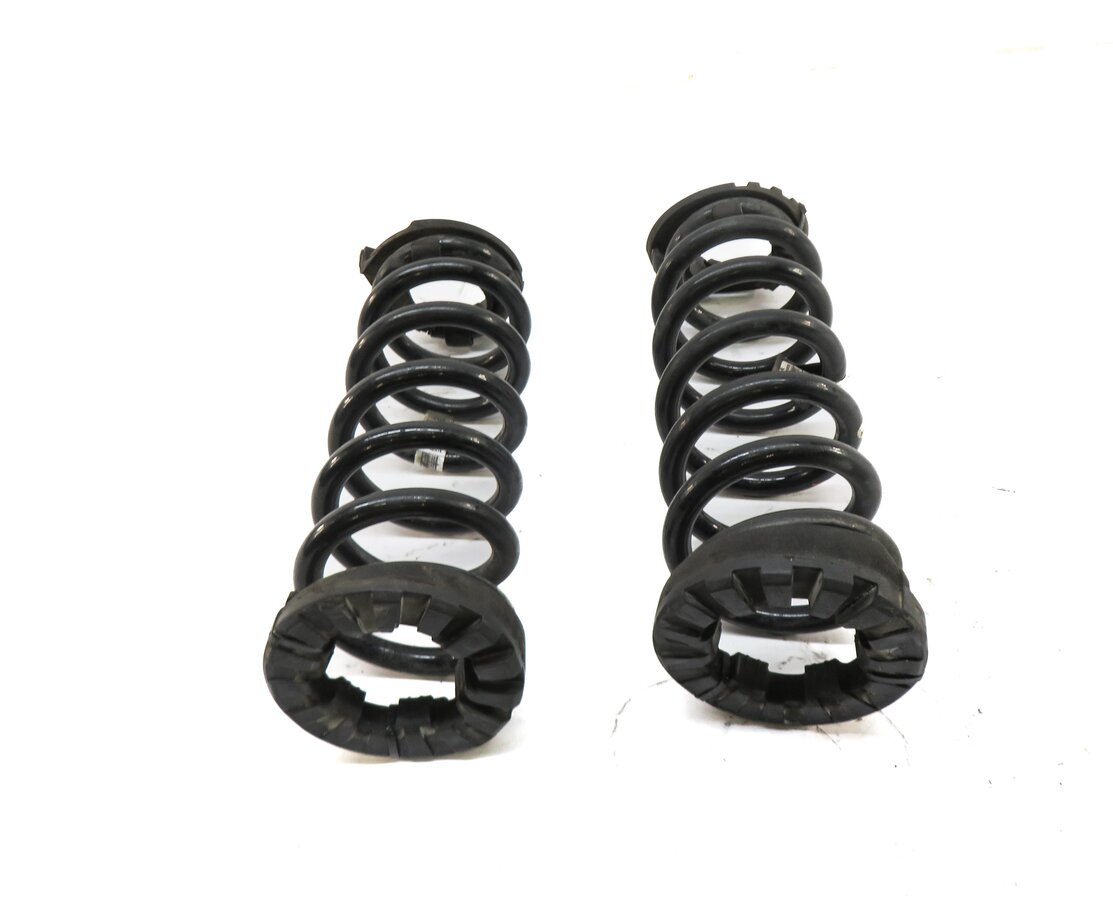 Thumbnail 2: 2015-2019 LAND ROVER DISCOVERY SPORT (L550) REAR SUSPENSION COIL SPRING SET-2