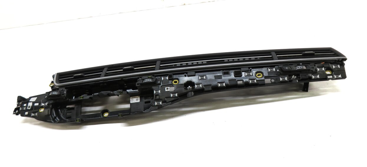 Thumbnail 2: 2019 AUDI Q7 (4M) FRONT RIGHT PASSENGER DASH HEATER A/C AIR VENT ASSEMBLY