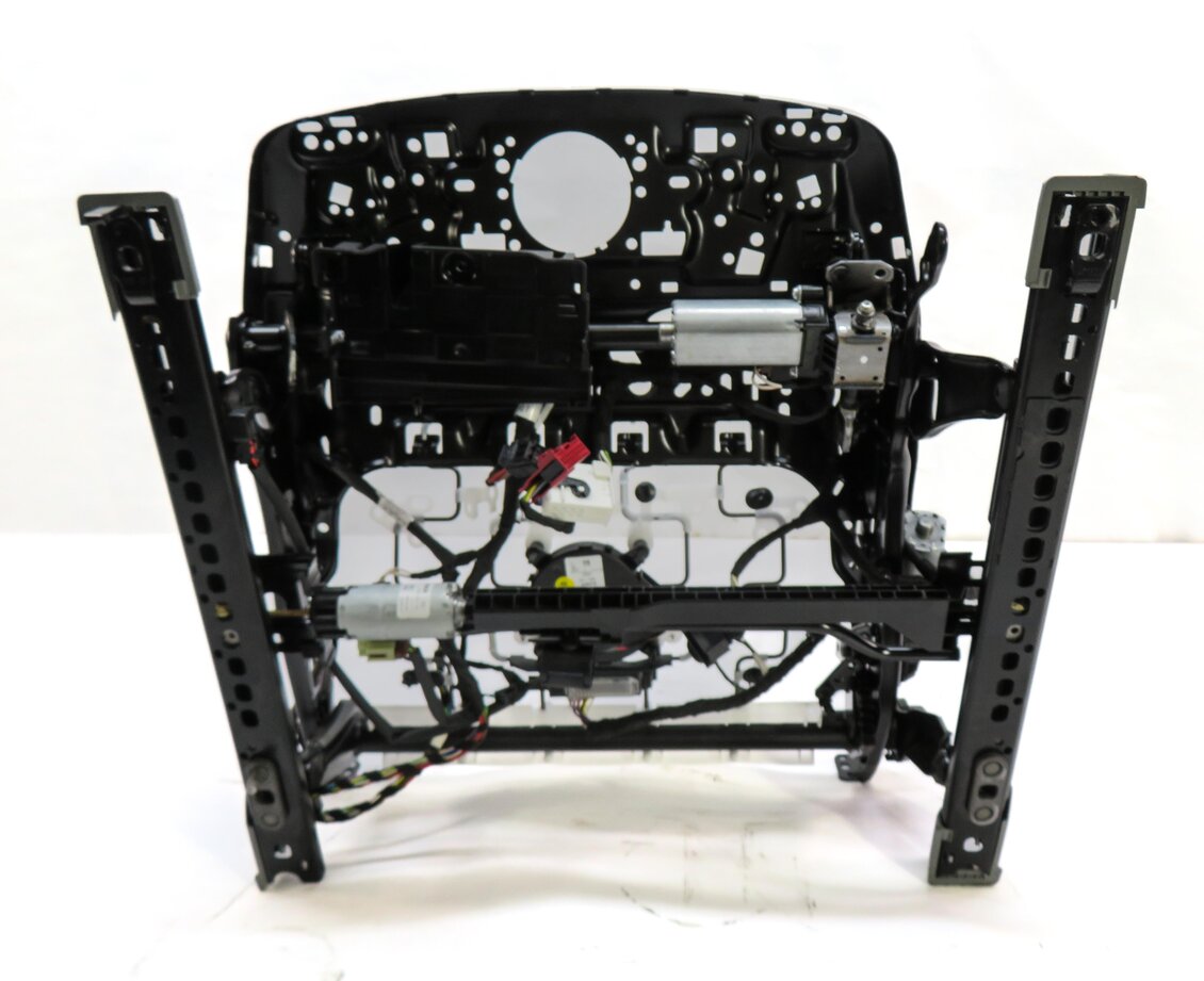 Thumbnail 5: 2017-2020 AUDI Q7 (4M) LEFT FRONT DRIVER SEAT TRACK w/ MOTORS (VENTED / MEMORY)