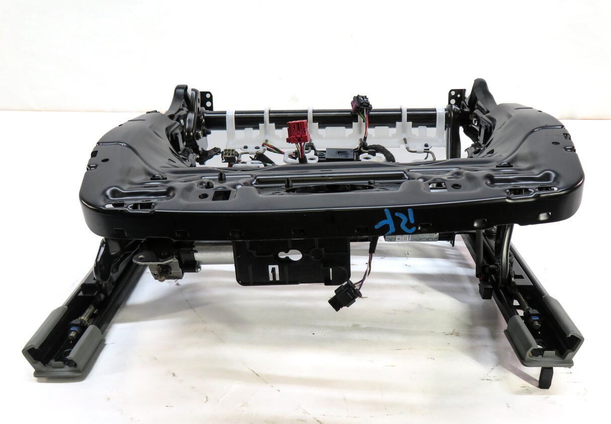 Thumbnail 4: 2017-2020 AUDI Q7 (4M) RIGHT FRONT PASSENGER SEAT TRACK w/ MOTORS (VENTED)