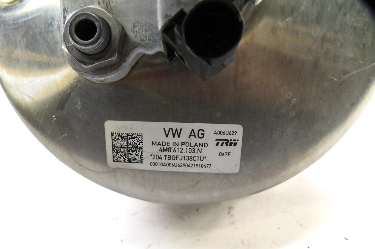 Thumbnail 6: 2017-2022 AUDI Q7 (4M) POWER BRAKE BOOSTER w/ MASTER CYLINDER & RESERVOIR