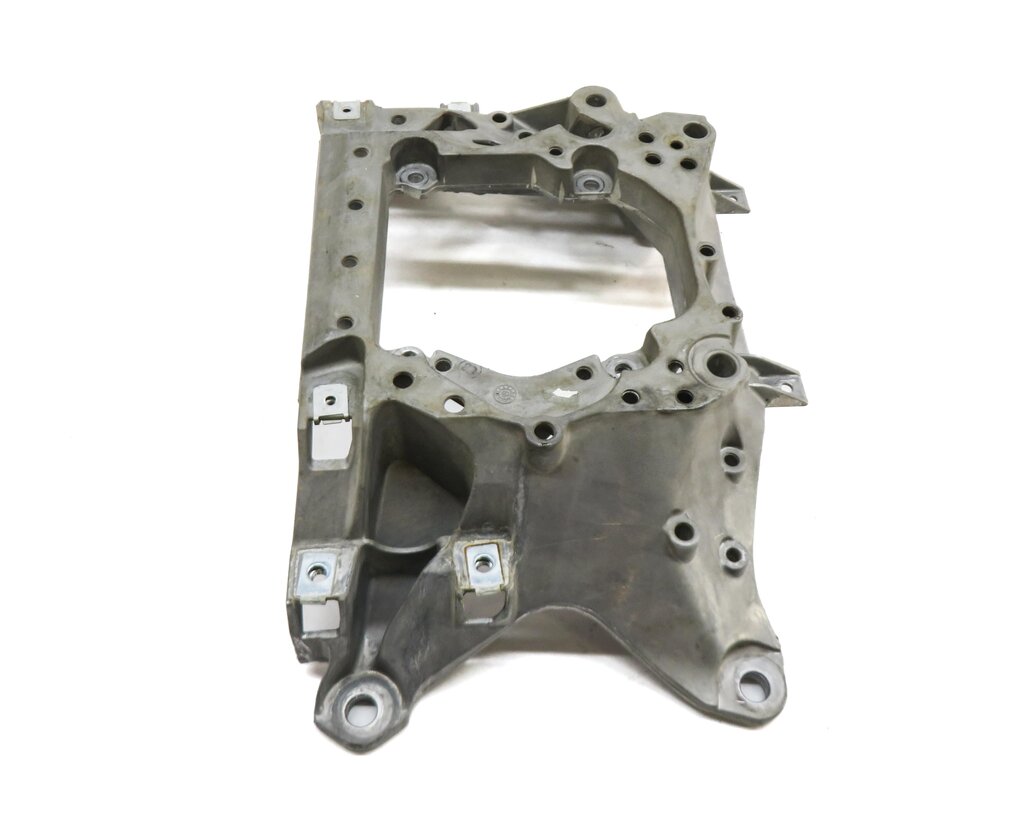Thumbnail 4: 2019 AUDI Q7 (4M) 3.0L A/T AUTO TRANSMISSION CROSSMEMBER MOUNT MOUNTING BRACKET