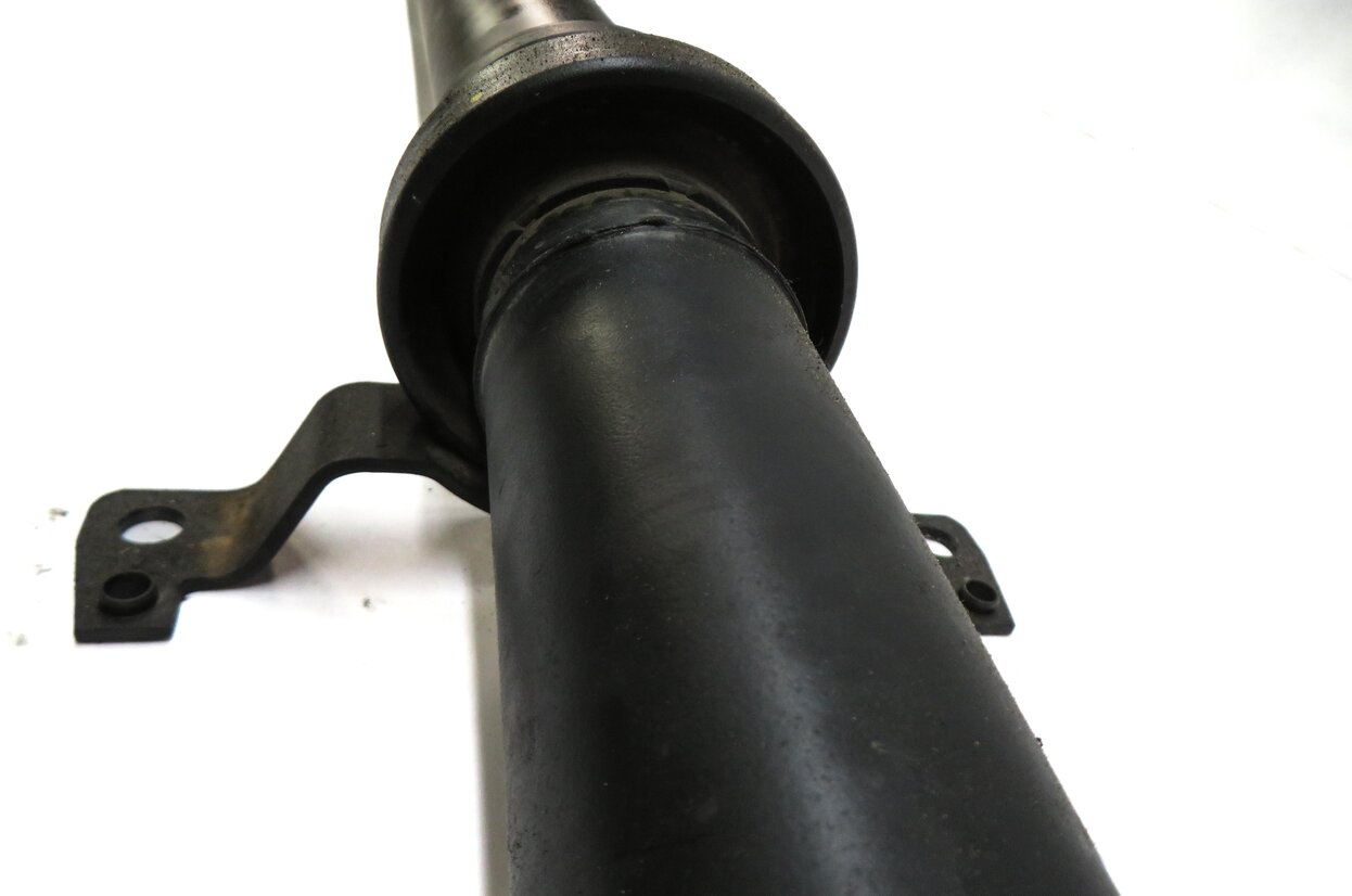 Thumbnail 6: 2017-2019 AUDI Q7 (4M) 3.0L REAR DRIVESHAFT DRIVELINE DRIVE LINE PROPELLER SHAFT